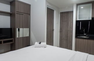 Photo 3 - Modern Studio at Taman Melati Apartment