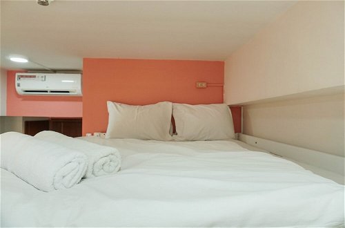 Photo 13 - Best Studio Apartment Vittoria Residence with Sofa Bed