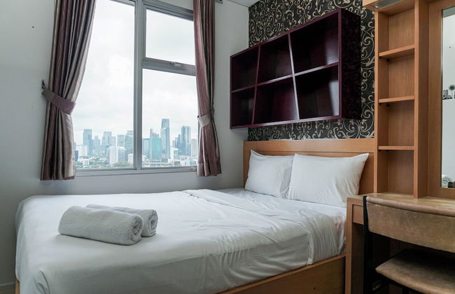 Elegant 2BR Apartment with Working Room The Lavande Residences - Foto 8