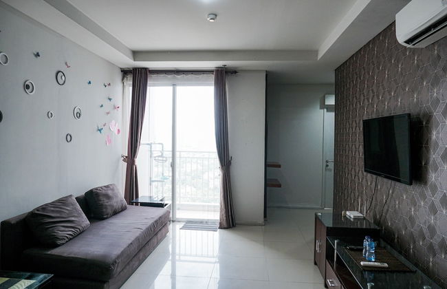 Elegant 2BR Apartment with Working Room The Lavande Residences - Foto 2