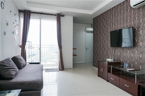 Foto 10 - Elegant 2BR Apartment with Working Room The Lavande Residences