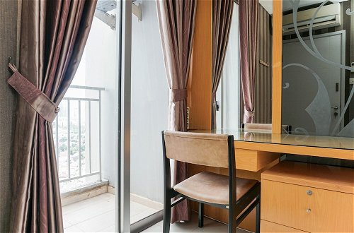 Photo 13 - Elegant 2BR Apartment with Working Room The Lavande Residences