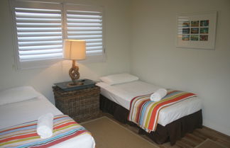 Photo 2 - Surfers Horizons Resort