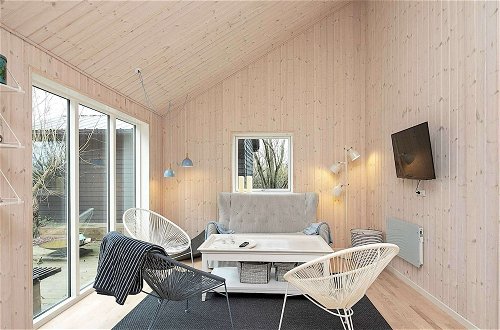Photo 20 - 9 Person Holiday Home in Hjorring