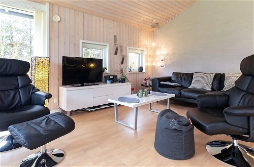 Photo 7 - 6 Person Holiday Home in Hojslev