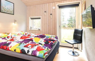 Photo 2 - 6 Person Holiday Home in Hojslev