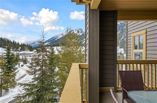 Photo 14 - SPACIOUS 2-Br 2-Ba | Ski In/Out | Pool & Hot Tubs | in Heart of PANORAMA RESORT