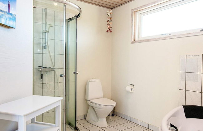 8 Person Holiday Home in Harboore - Foto 12