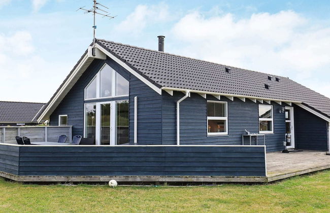8 Person Holiday Home in Harboore - Foto 1