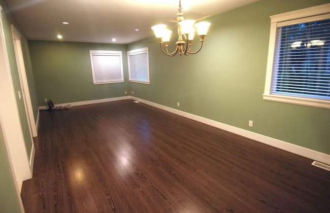 LUXE Retreat at 8050 Kaymar Dr. - Foto 22