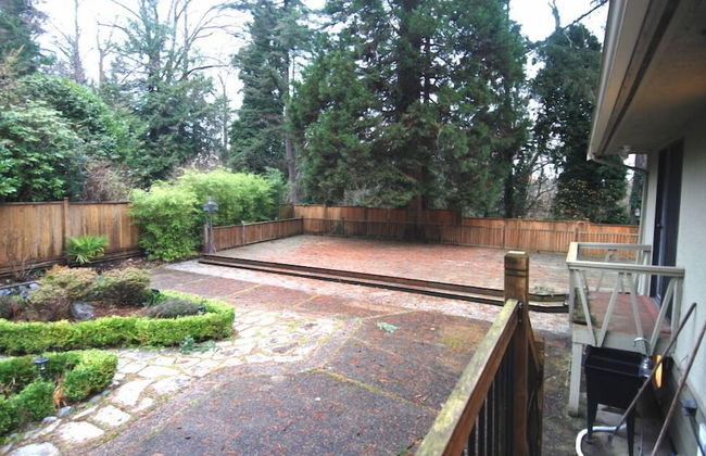 LUXE Retreat at 8050 Kaymar Dr. - Foto 61
