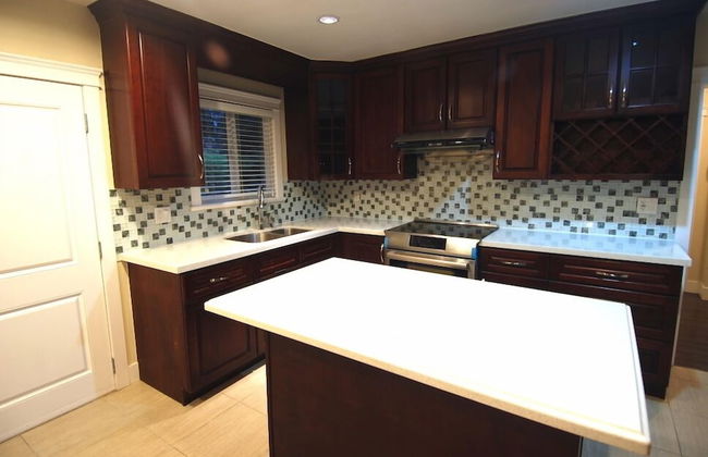 LUXE Retreat at 8050 Kaymar Dr. - Foto 52