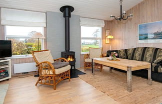 Foto 2 - 5 Person Holiday Home in Rendbjerg Strand Egernsund