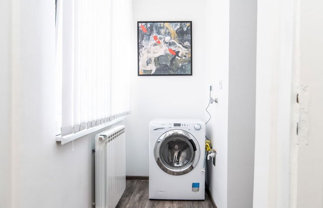 Modern Apartment in the Heart of the City Center! - Foto 7