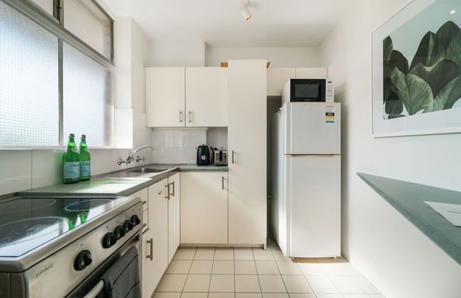 Bright And Sunny Studio Apartment - Foto 3