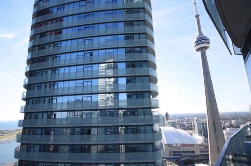 Photo 37 - CN Tower & Lake View, Luxury Condo in Downtown