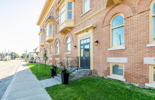 Heritage Rideau 1Br Apartment Free Parking - Photo 2