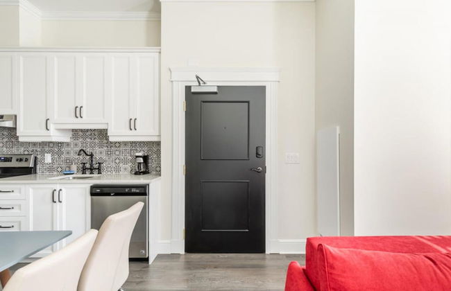 Heritage Rideau 1Br Apartment Free Parking - Photo 31