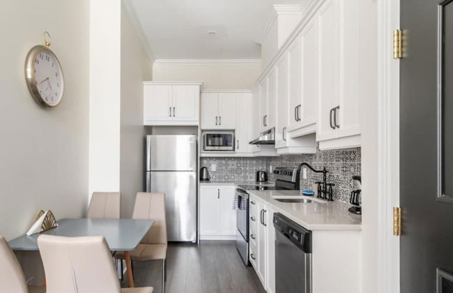 Heritage Rideau 1Br Apartment Free Parking - Photo 10