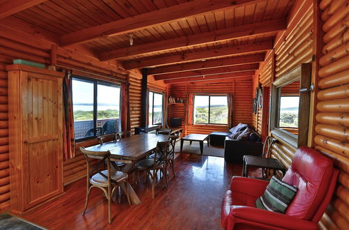 Photo 5 - Cloudy Bay Cabin