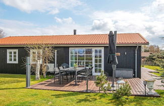 Foto 1 - 8 Person Holiday Home in Grenaa