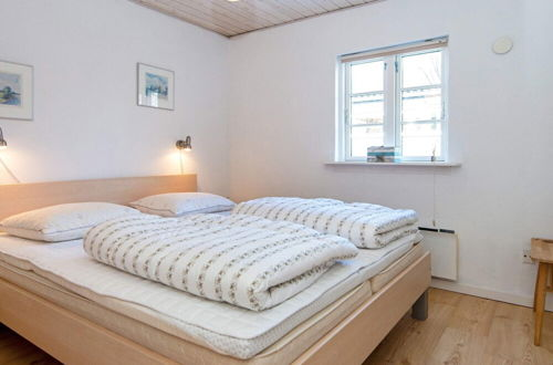 Photo 4 - 8 Person Holiday Home in Grenaa