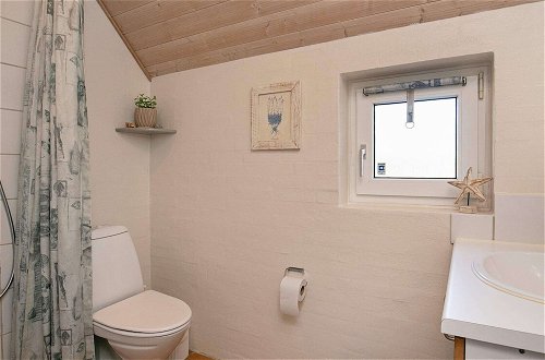 Photo 8 - 10 Person Holiday Home in Oksbol