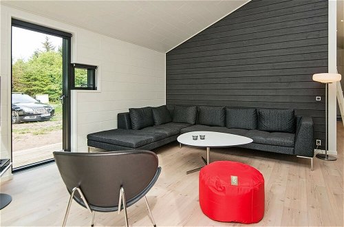 Foto 8 - 7 Person Holiday Home in Glesborg