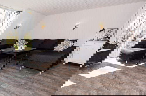 Photo 7 - 6 Person Holiday Home in Hemmet-by Traum