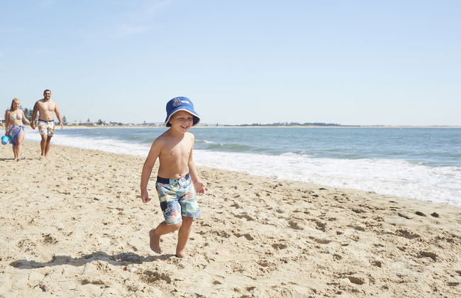 NRMA Stockton Beach Holiday Park - Foto 40