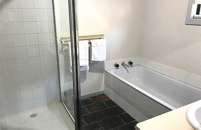 Cosy AffordableGetaway Wifi Netflix Wine - Photo 20