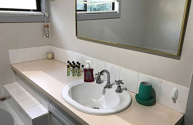 Cosy AffordableGetaway Wifi Netflix Wine - Photo 3