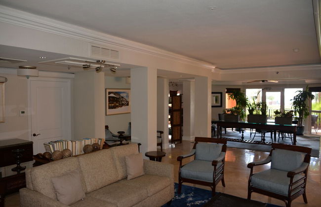 Ritz Carlton Club 2BR Residence - Photo 26