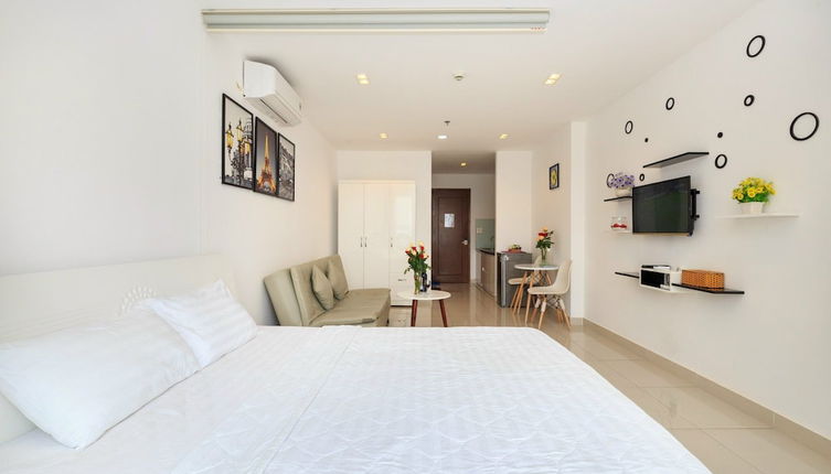 Photo 1 - Le Hieu Apartment at Sky Center