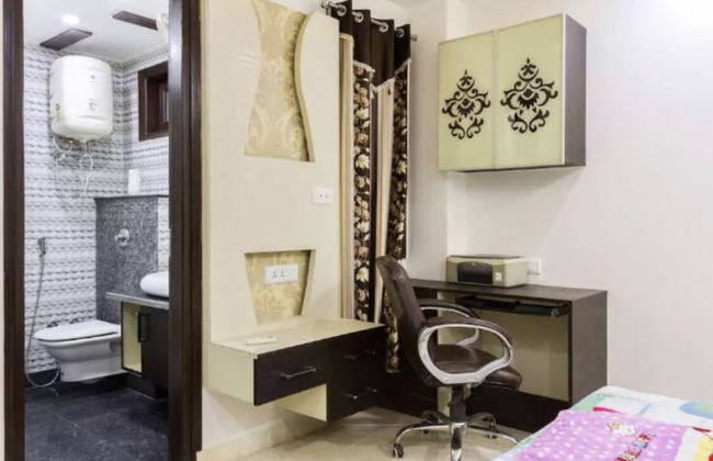 The Penthouse Delhi - Photo 5