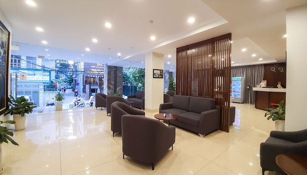 Lobby-Lounge