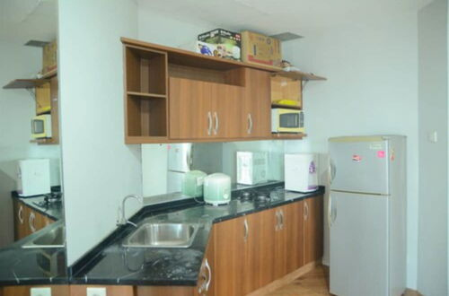 Foto 9 - Cozy 2BR Cosmo Residence Apartment near Thamrin City Mall