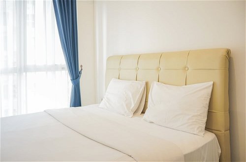 Photo 1 - Minimalist and Comfortable 1BR Casa De Parco Apartment