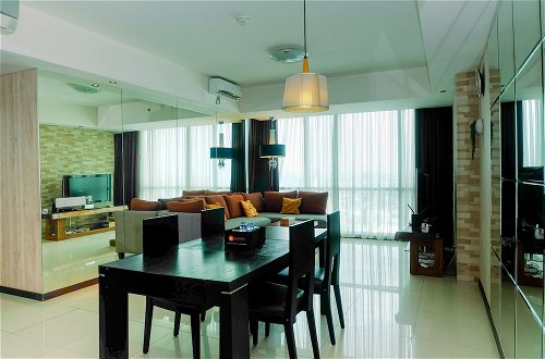 Photo 9 - Premium and Spacious 3BR Apartment at Kemang Village