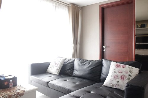 Photo 14 - Cozy 2BR Apartment at Tamansari Tera Residence near BIP