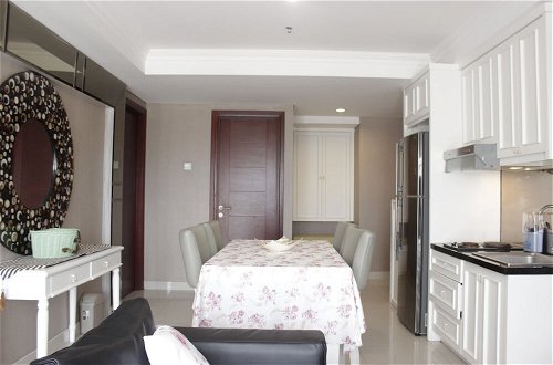 Photo 26 - Cozy 2BR Apartment at Tamansari Tera Residence near BIP