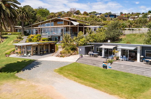 Photo 1 - Golden Sand Beachfront Accommodation