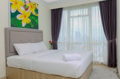 Photo 1 - Best Choice 2BR Apartment at Menteng Park with Bathtub