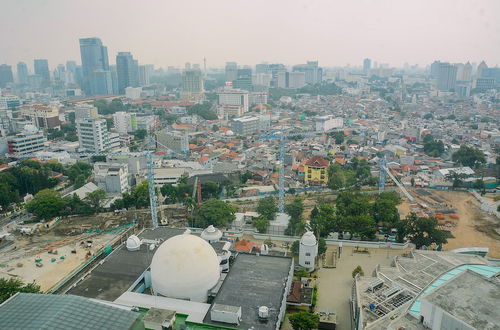 Foto 9 - Elegant and Stylish Studio Menteng Park Apartment