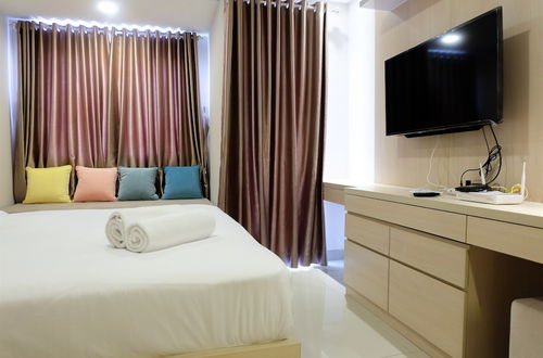 Photo 7 - Artistic Studio Apartment at The Oasis Cikarang