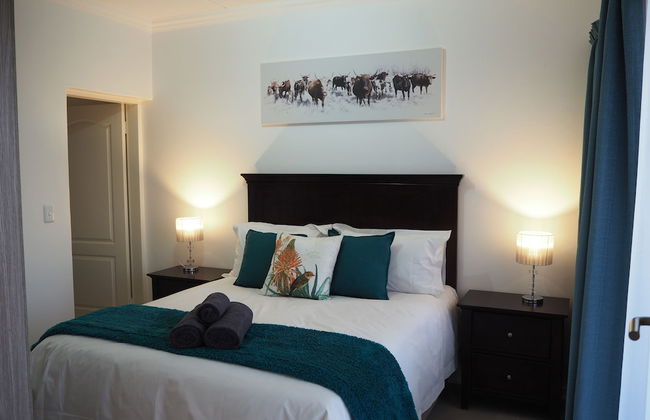 African Eagle Apartments - Photo 1