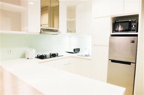 Photo 35 - Minimalist New Furnish 2BR L'avenue Apartment near Tebet