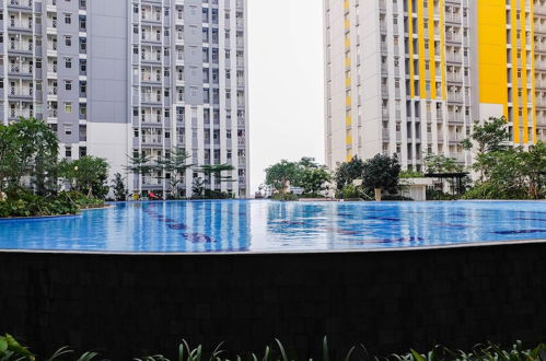 Photo 36 - 3BR near Sumarecon Mall Bekasi at The Springlake Apartment