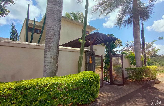 Grand Bay Suites - Photo 20