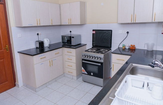 Stay.Plus Airport Transit House - Foto 6